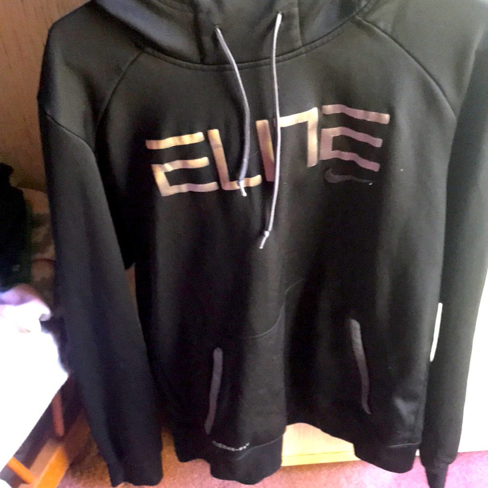 Elite Nike Therma-Fit Sweater